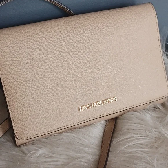 Michael Kors Crossbody
